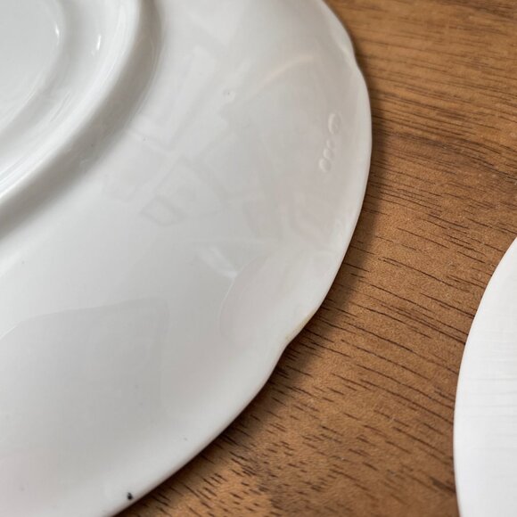 Vintage Royal Grafton Canadian Centennial Collectible Teacup and Saucer - Picture 11 of 13